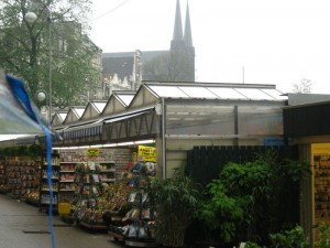 More flower market, with the New Church in the skyline behind.